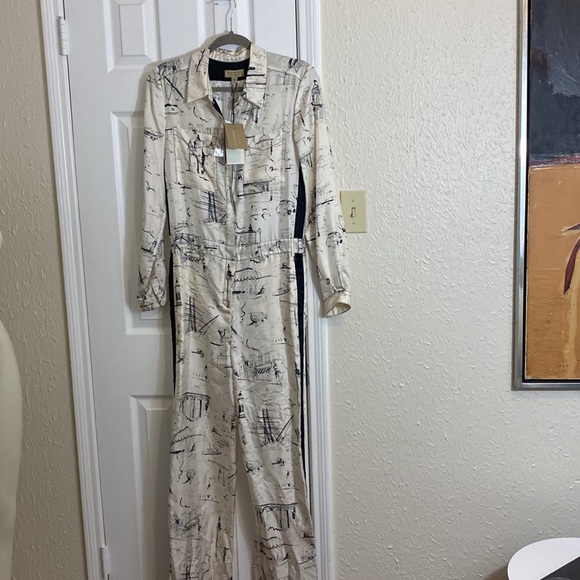 BURBERRY Landmark Silk Jumpsuit size 2 - Picture 7 of 11